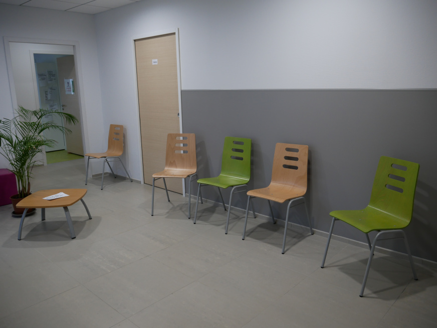salle attente infirmerie 2
